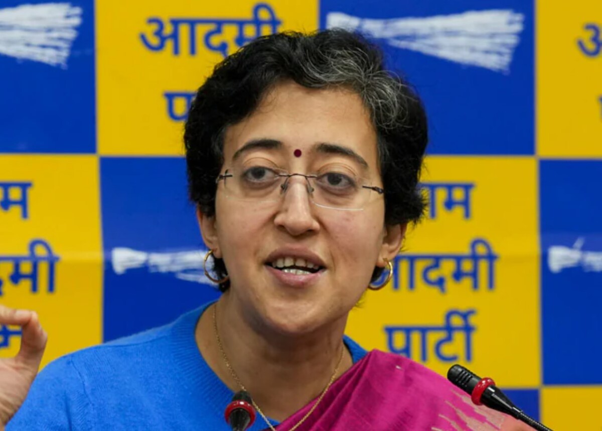 वित्त मंत्री Atishi ने दिल्ली के बजट से पहले आर्थिक सर्वेक्षण पेश किया