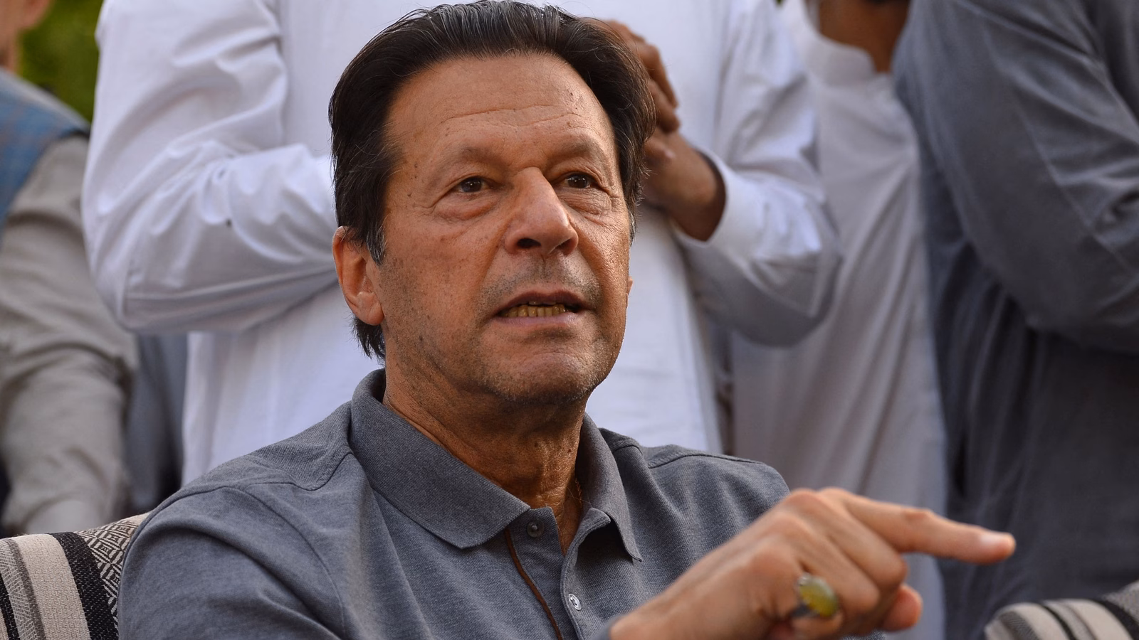 Political tensions escalate in Pakistan after Imran Khan’s family alleged that his prison conditions are being influenced by directives from Army Chief Asim Munir. Supporters of PTI have taken to the streets demanding transparency and justice.