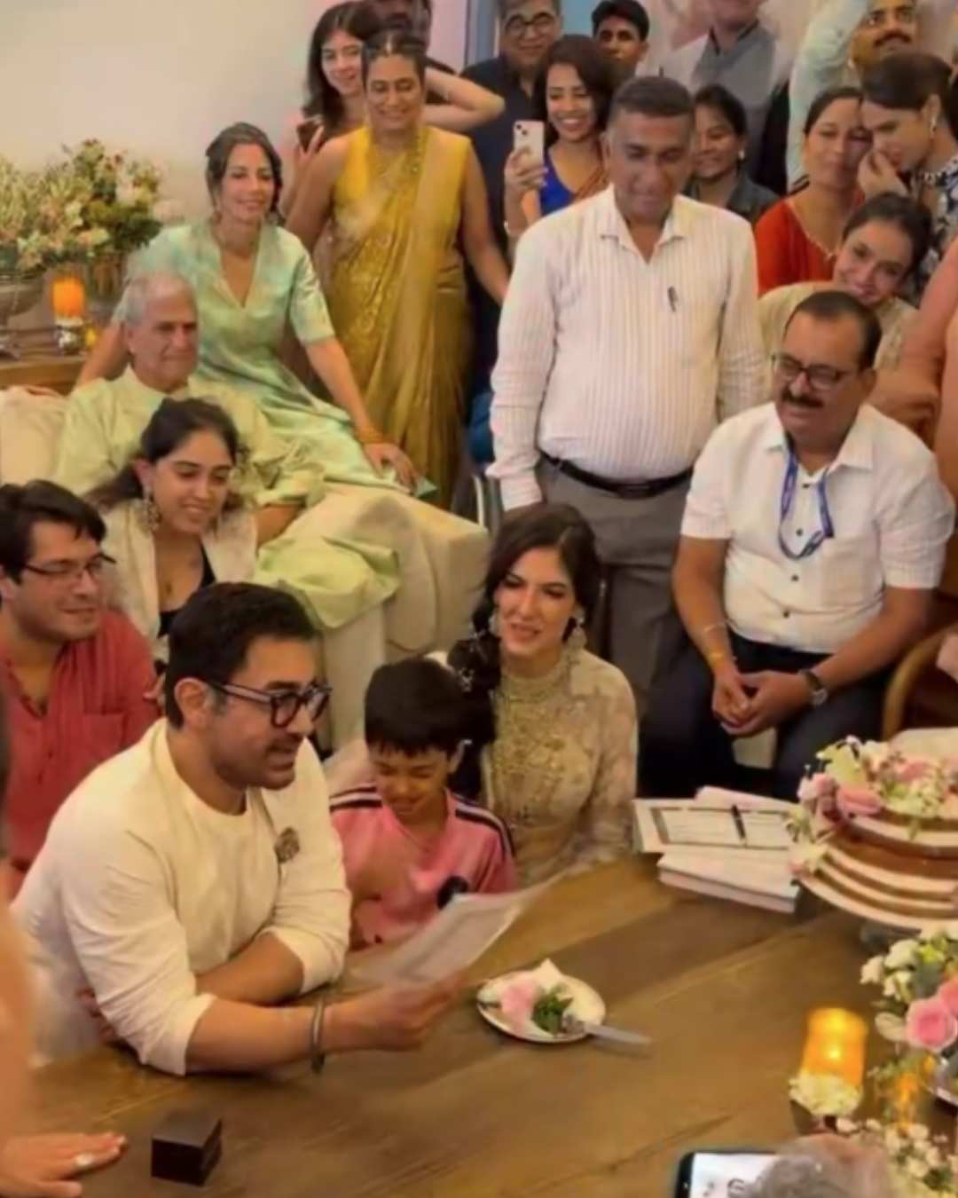 Aamir Khan Marries Gauri Spratt in Private Mumbai Ceremony
