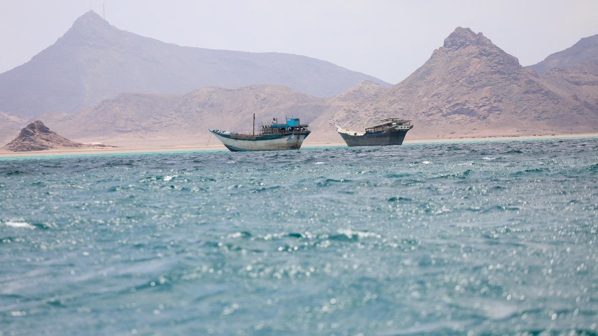 Iran tells Houthis to close Red Sea gateway