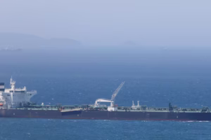 US Revokes Iran Oil Sanctions Waiver